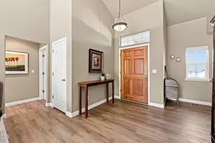 3840 SW Summit Ave, Redmond, OR 97756 - Photo 6