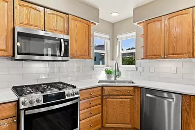 3840 SW Summit Avenue, Redmond, OR 97756 - Photo 22