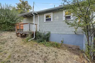 1012 N 8th St, Klamath Falls, OR 97601 - Photo 14