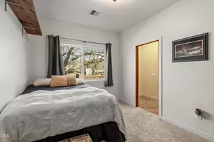 448 Ferry Rd, Grants Pass, OR 97526 - Photo 26