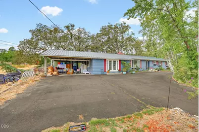 1921 Old Military Road, Medford, OR 97502 - Photo 38