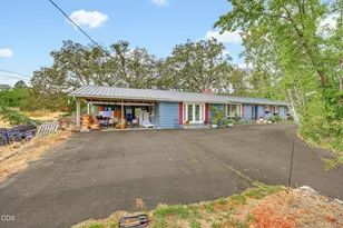 1921 Old Military Rd, Medford, OR 97502 - Photo 38