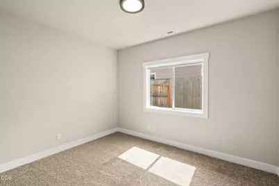 305 Moody Lane, Medford, OR 97501 - Photo 26