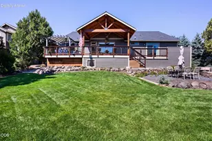 1890 Murrelet Dr, Redmond, OR 97756 - Photo 34