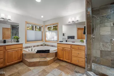 60780 Currant Way, Bend, OR 97702 - Photo 32