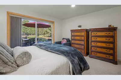 60780 Currant Way, Bend, OR 97702 - Photo 38