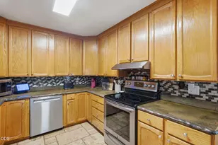 1334 SW Isham St, Grants Pass, OR 97526 - Photo 12