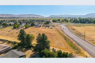 5730 Homedale Road, Klamath Falls, OR 97603 - Photo 34