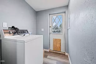 101 NE Daisy St, Madras, OR 97741 - Photo 18
