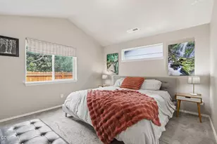 612 SE Gleneden Place, Bend, OR 97702 - Photo 16