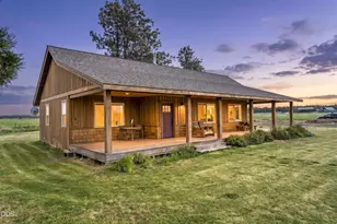 68912 Holmes Rd, Sisters, OR 97759 - Photo 4