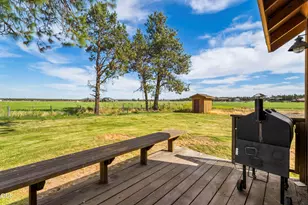 68912 Holmes Rd, Sisters, OR 97759 - Photo 16