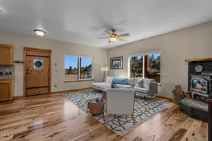 62262 Chickadee Ln, Bend, OR 97701 - Photo 8