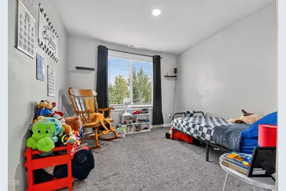 281 NW 29th Street, Redmond, OR 97756 - Photo 30