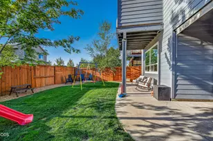 281 NW 29th St, Redmond, OR 97756 - Photo 34