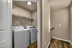 281 NW 29th St, Redmond, OR 97756 - Photo 34