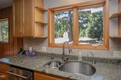 7696 Hyatt Prairie, Ashland, OR 97520 - Photo 14