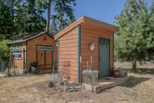 7696 Hyatt Prairie, Ashland, OR 97520 - Photo 26