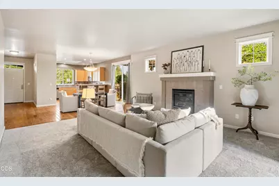 61146 SE Sydney Harbor Drive, Bend, OR 97702 - Photo 4