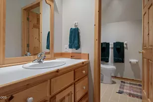 70448 Bowdenii, Black Butte Ranch, OR 97759 - Photo 40