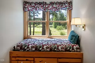 70448 Bowdenii, Black Butte Ranch, OR 97759 - Photo 36
