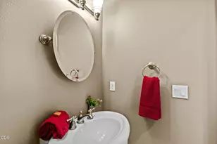 17665 Mountain View Rd, Sisters, OR 97759 - Photo 24