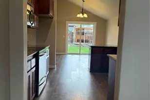 816 Nicholas Lee Dr, Medford, OR 97501 - Photo 8