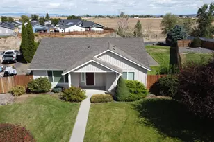 513 SW Sunrise Cir, Metolius, OR 97741 - Photo 4