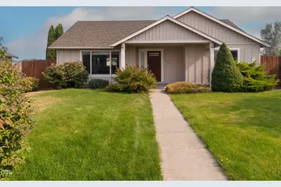 513 SW Sunrise Circle, Metolius, OR 97741 - Photo 1