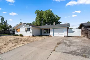 7675 Gladstone Ave, White City, OR 97503 - Photo 10