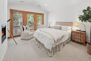 19052 Mt Shasta Dr, Bend, OR 97703 - Photo 36