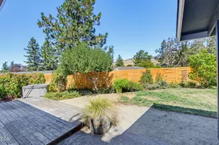 123 Cypress Cir, Ashland, OR 97520 - Photo 20