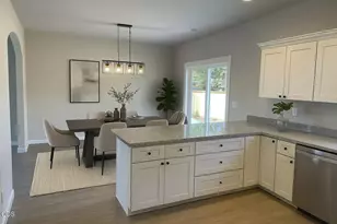 2211 Piazza Dr, Medford, OR 97501 - Photo 16
