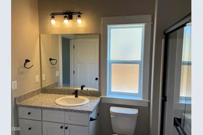 2211 Piazza Drive, Medford, OR 97501 - Photo 20