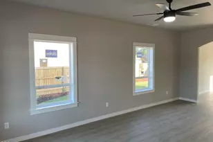 2211 Piazza Dr, Medford, OR 97501 - Photo 8