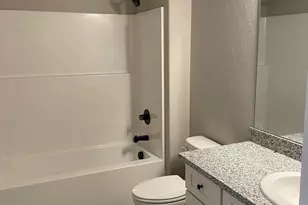 2211 Piazza Dr, Medford, OR 97501 - Photo 28