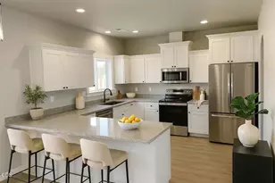 2211 Piazza Dr, Medford, OR 97501 - Photo 12