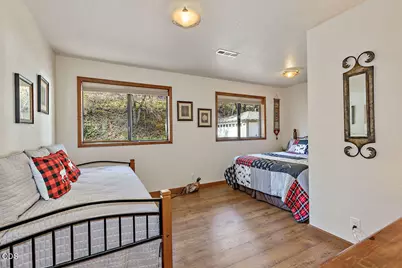 7266 Rogue River Drive, Shady Cove, OR 97539 - Photo 22