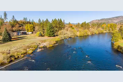 7266 Rogue River Drive, Shady Cove, OR 97539 - Photo 1