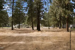 19580 River Woods Dr, Bend, OR 97702 - Photo 20