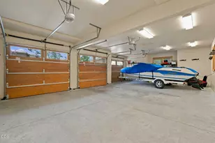 56311 Fireglass Loop, Bend, OR 97707 - Photo 42
