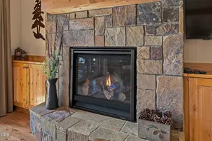 56311 Fireglass Loop, Bend, OR 97707 - Photo 8