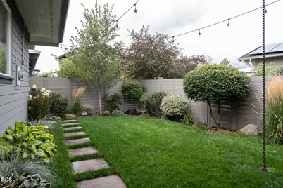20671 SE Cougar Peak Drive, Bend, OR 97702 - Photo 26