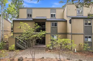 19717 SW Mount Bachelor Dr, Bend, OR 97702 - Photo 2