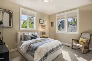 2215 NW High Lakes Loop, Bend, OR 97703 - Photo 28
