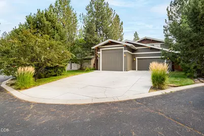 2215 NW High Lakes Loop, Bend, OR 97703 - Photo 36