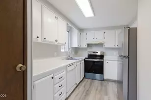 60936 Aspen Ln, Bend, OR 97702 - Photo 14