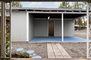 60936 Aspen Ln, Bend, OR 97702 - Photo 26