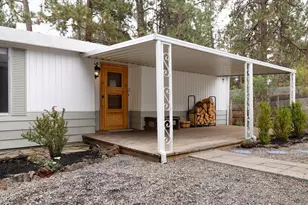 60936 Aspen Ln, Bend, OR 97702 - Photo 4