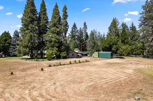 4551 Holland Loop Rd, Cave Junction, OR 97523 - Photo 32